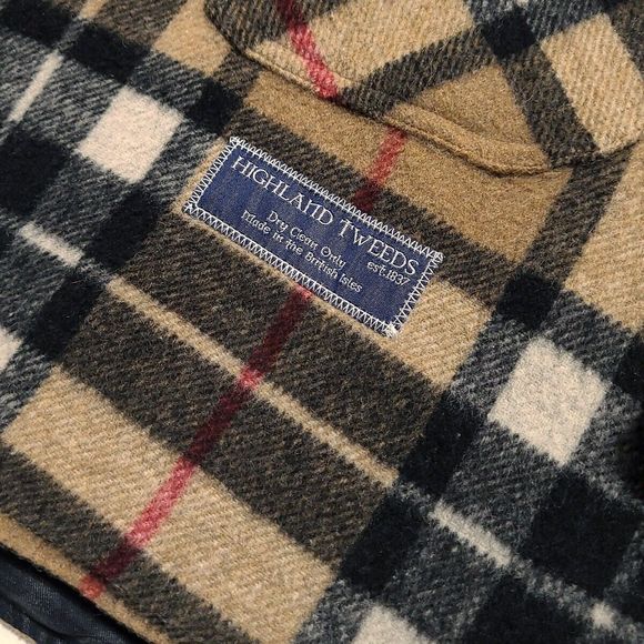 We11done Oversized Half-Zip Front Check British Wool Shirt Jacket Camel One Size - Picture 12 of 16